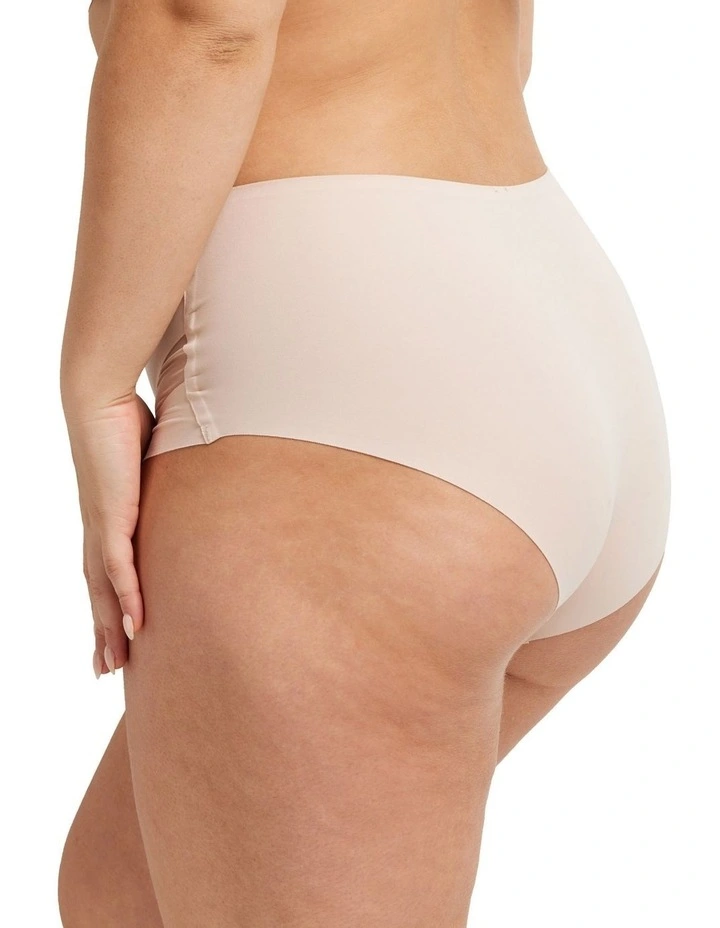Sleek & Smooth Full Brief in Blush