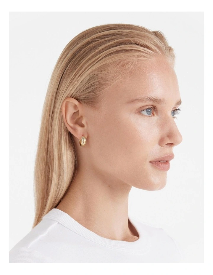 Tracked Huggie Hoop Earrings in Gold