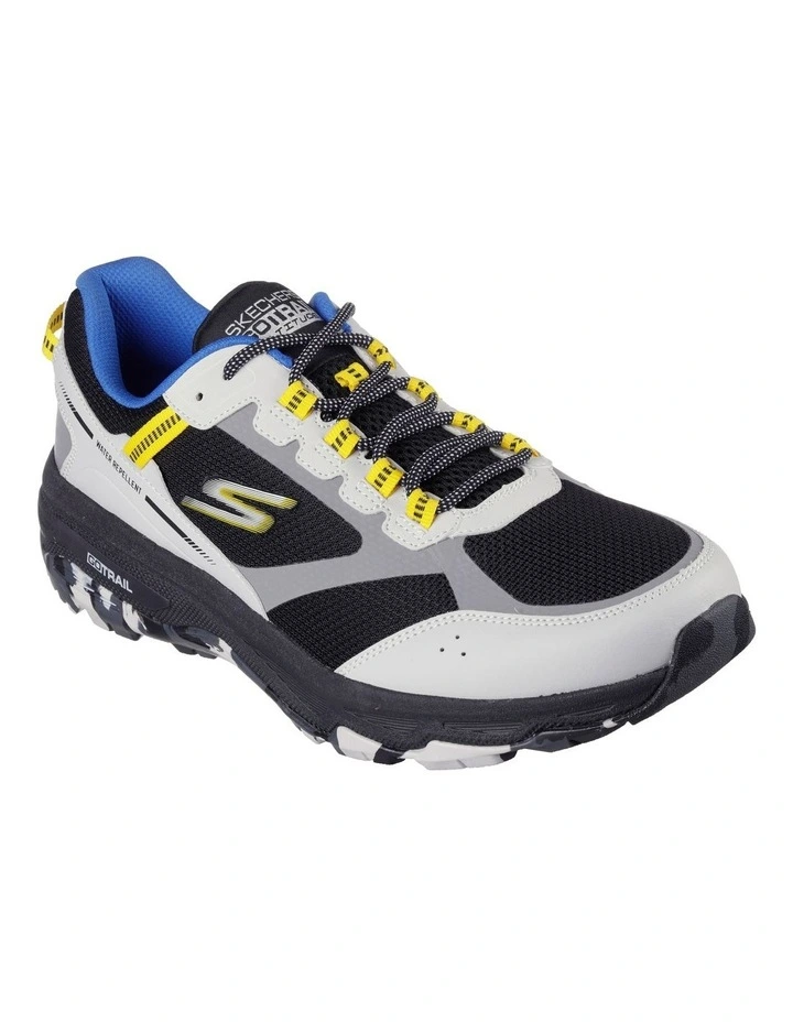 Go Run Trail Altitude Marble Rock 2.0 Shoe in Grey/Yellow