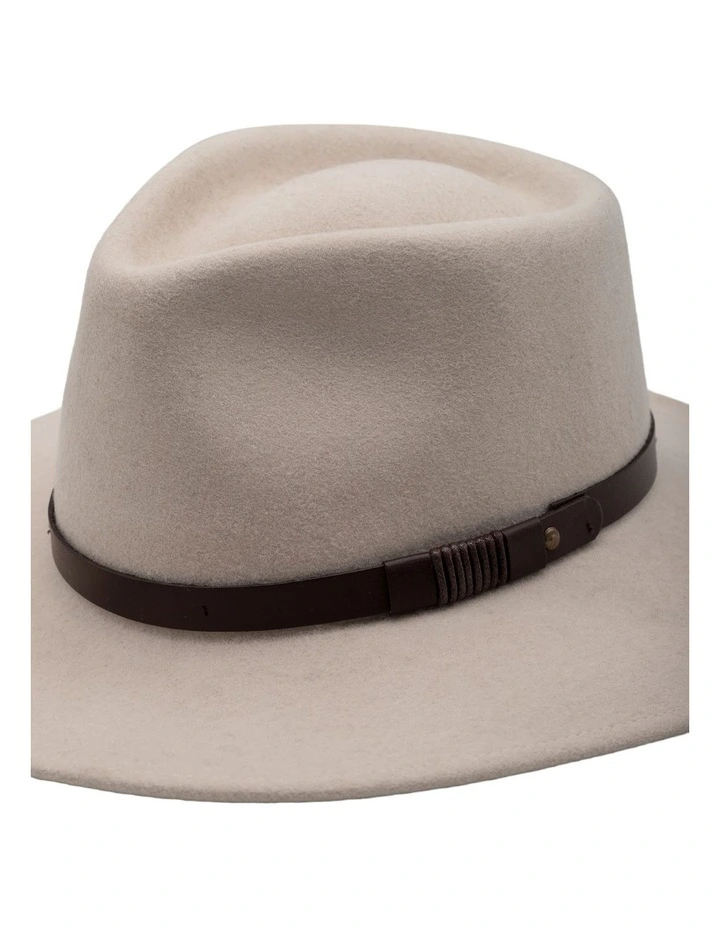 Australian Hat in Cream