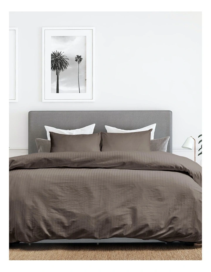 1200 Thread Count Cotton Striped Queen Quilt Cover Set in Charcoal