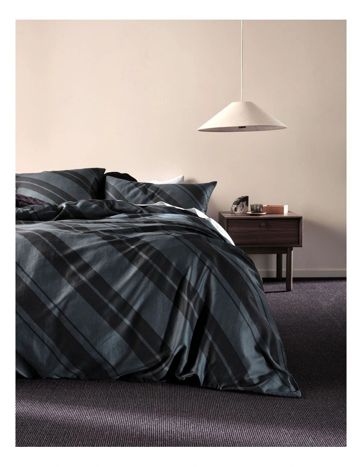 Phoenix Quilt Cover Set