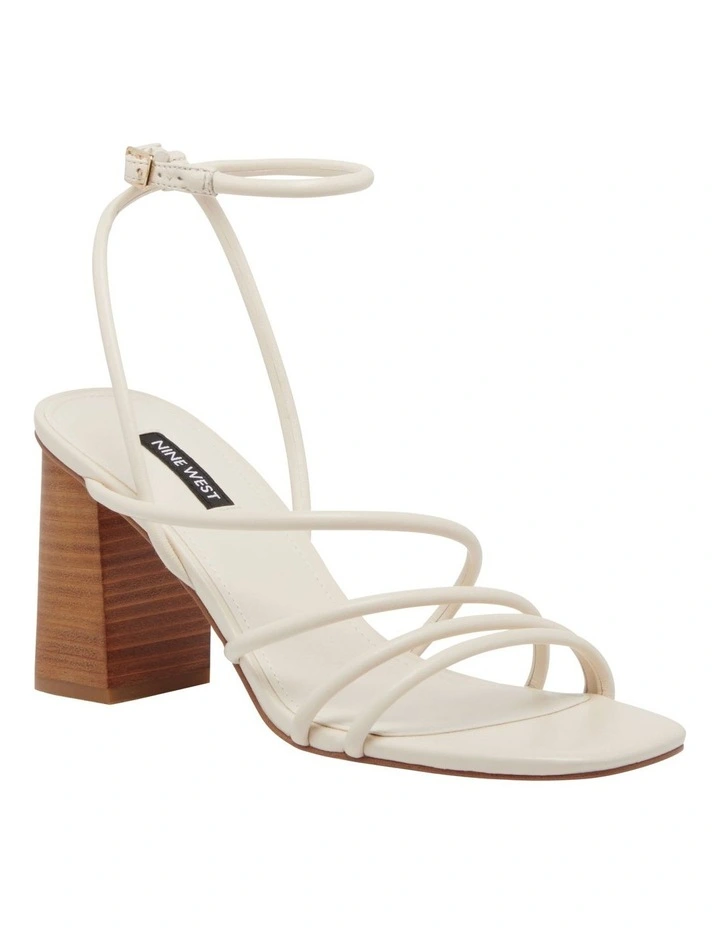 Yeap Sandal in Ivory