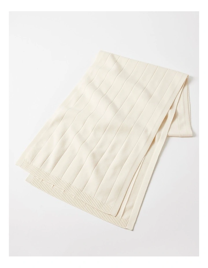 The Ribbed Scarf in Ecru