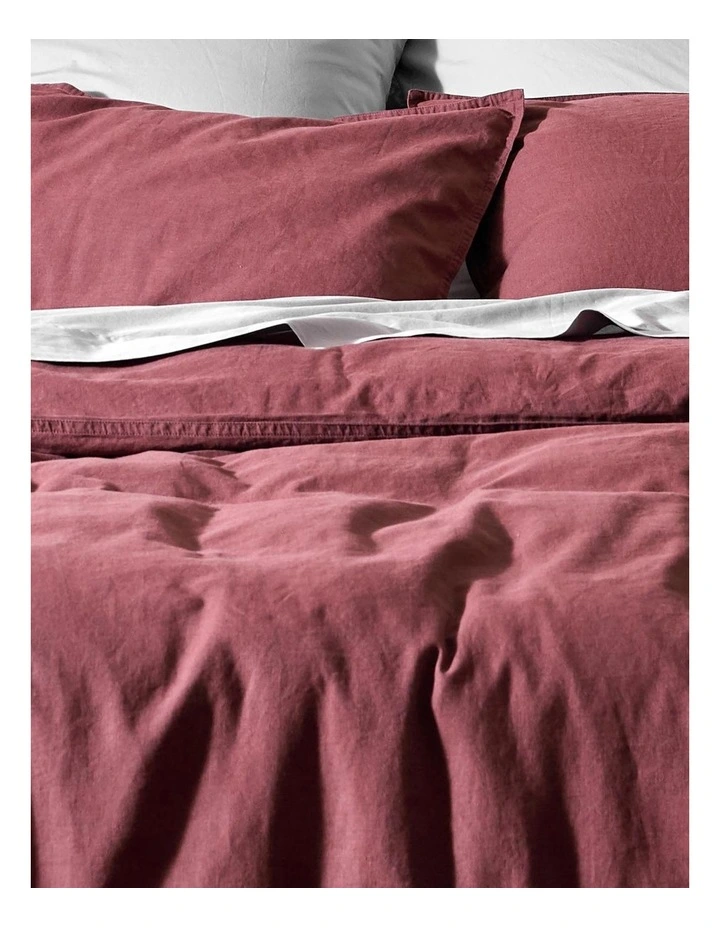 Maison Vintage Bedlinen Collection in Syrah