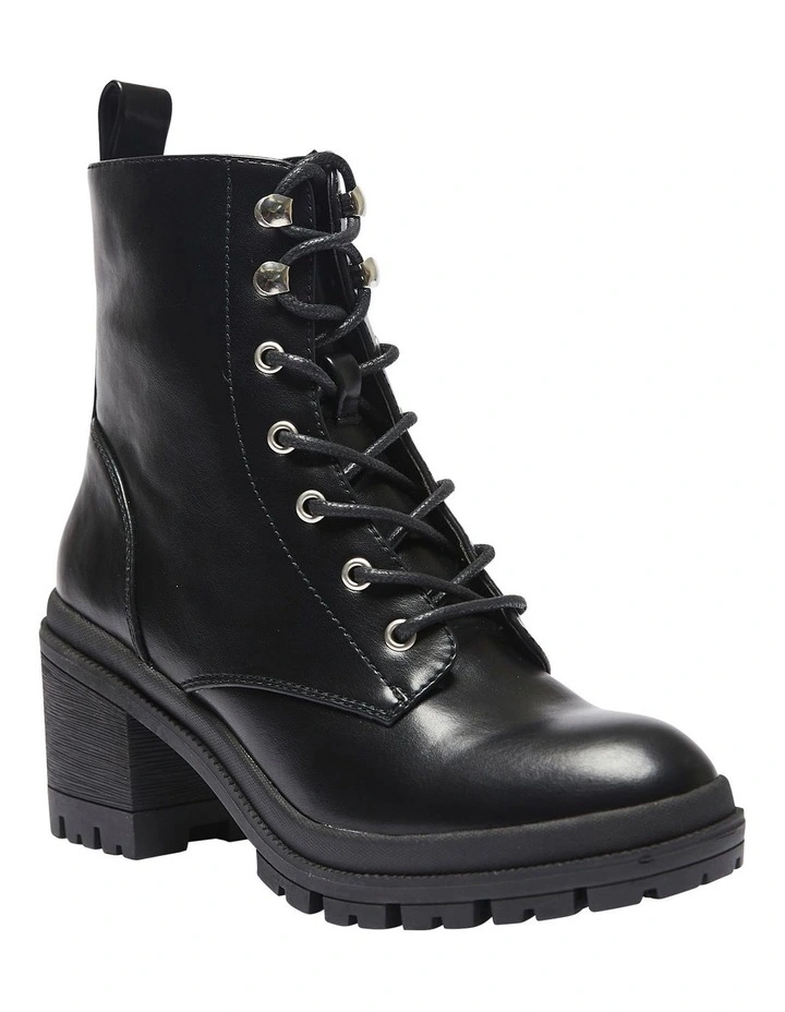 Kane Boot In Black Smooth
