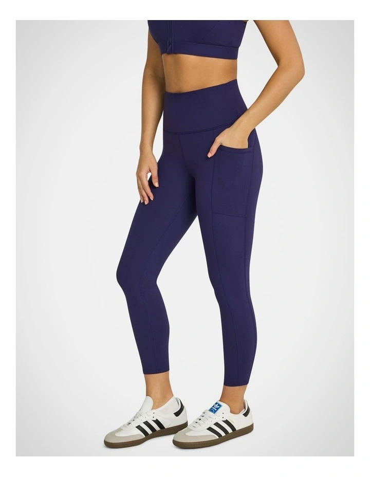 Luxesoft Pocket Ankle Grazer Tights in Blackberry
