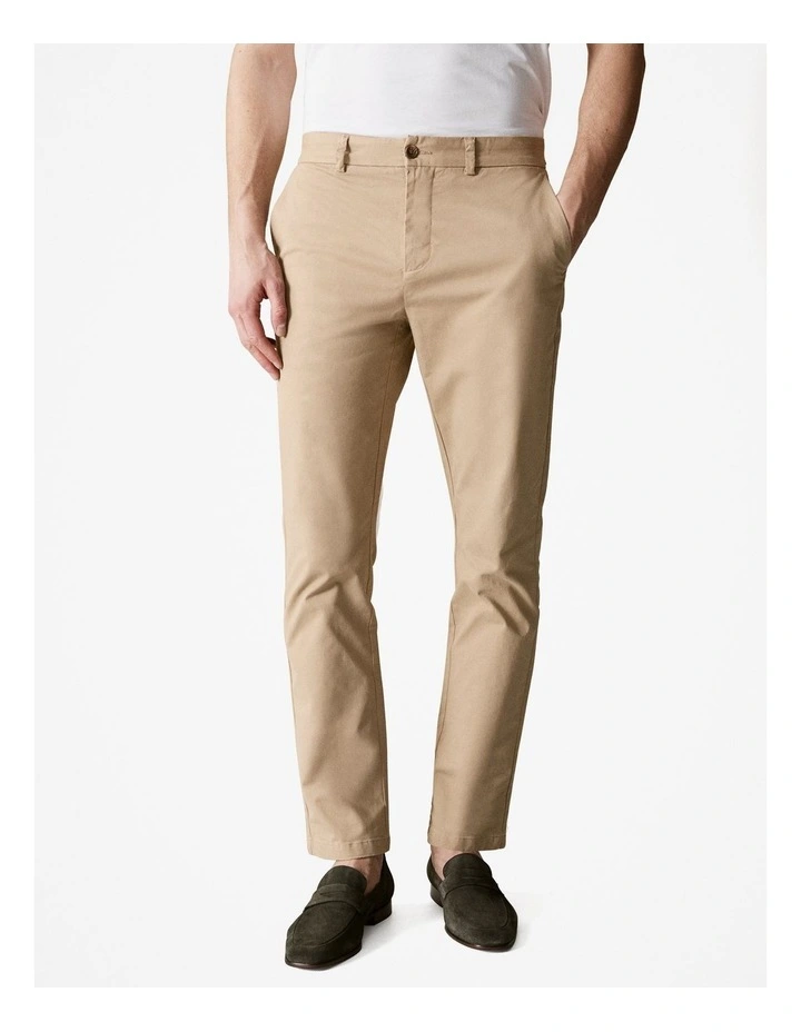 Regular Fit Chino Pant in Desert