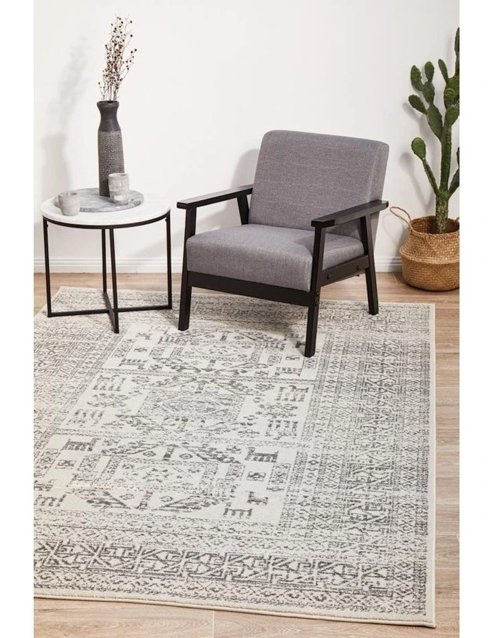 Chrome Addison Rug in Silver