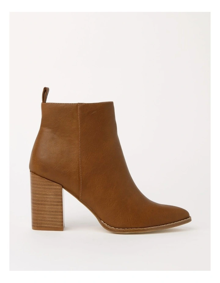 Cupid Boot in Tan