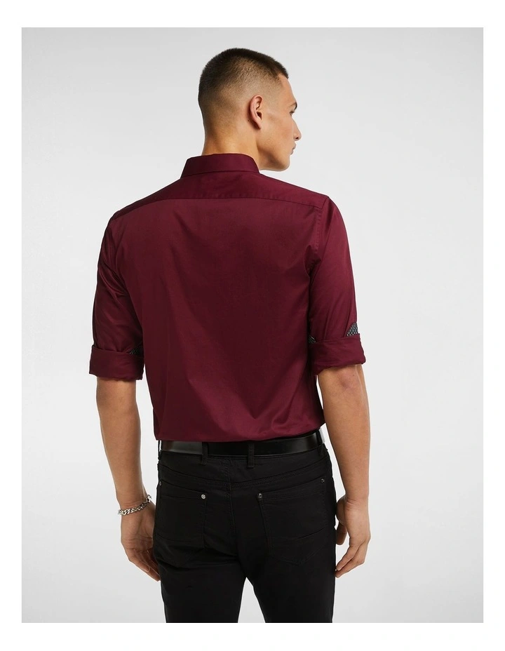 Driver Slim Shirt in Berry