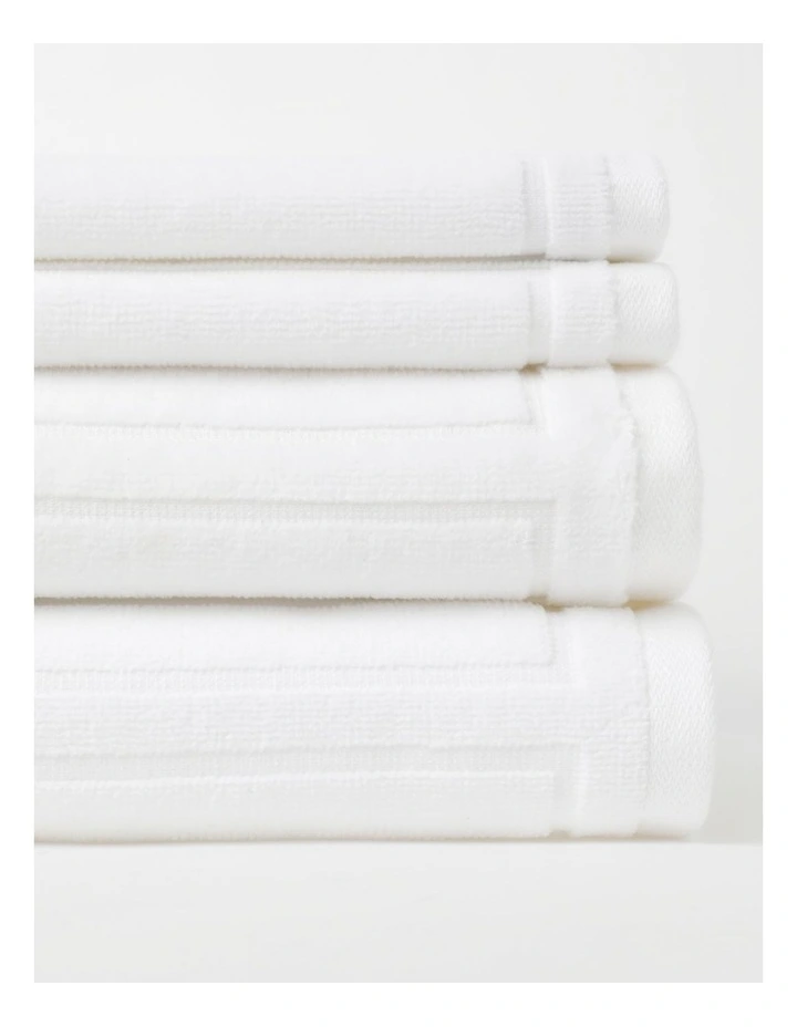Essentials Geo Spa Pack in White