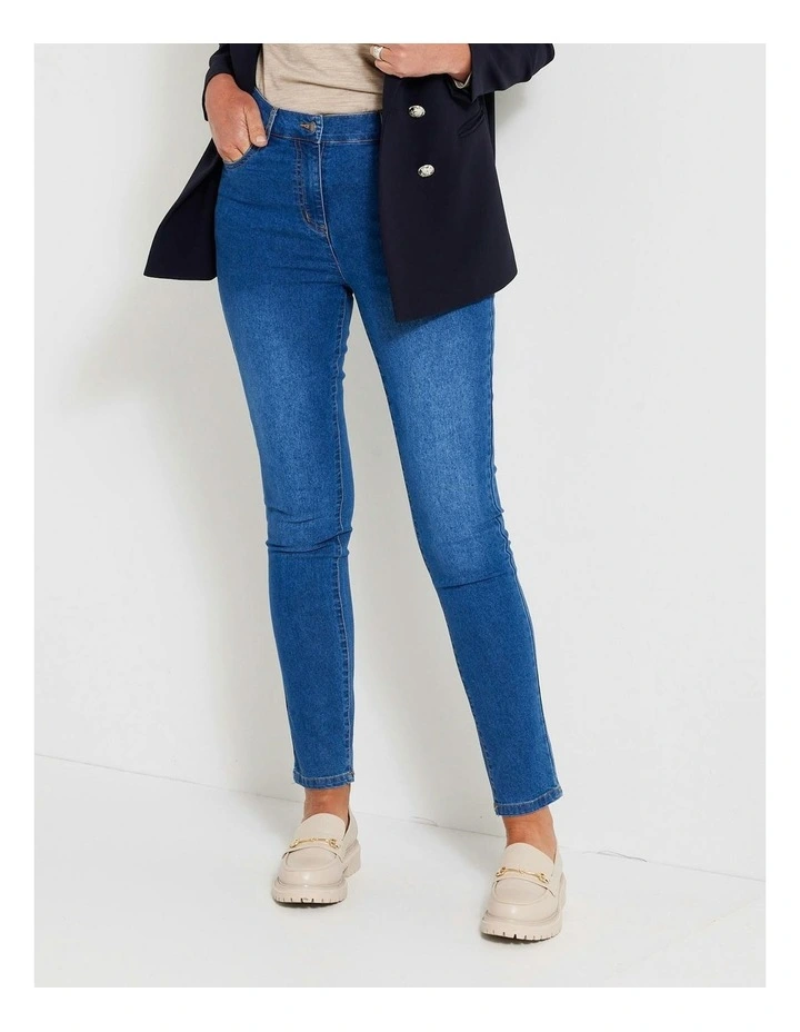 Code Zip Front Narrow Leg Jeans in Indigo