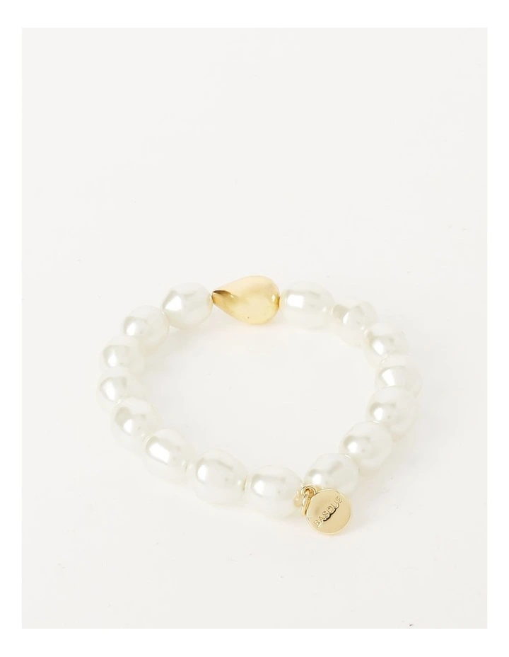 Pearl Bracelet in Pearl
