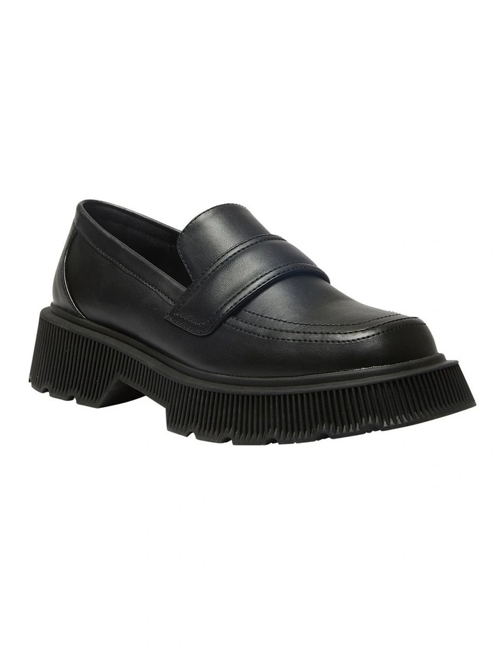 Tabloid Smooth Flat Shoes in Black