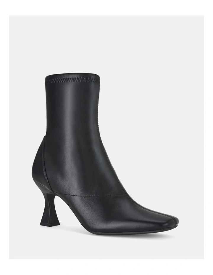 Delilah Boots in Black