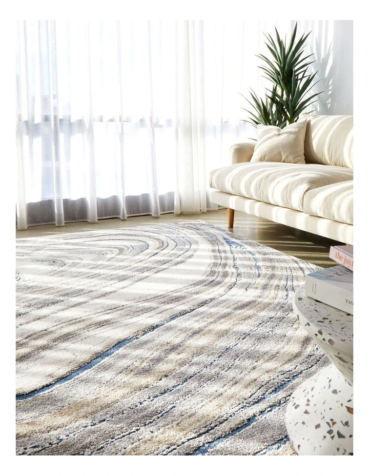 Mineral 555 Rock Rug in Grey