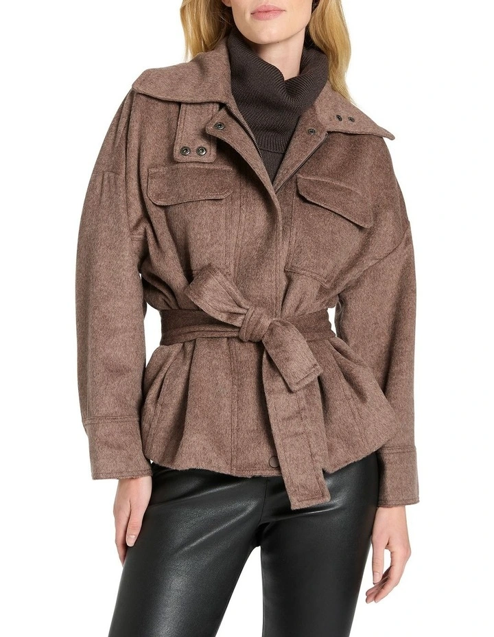 Ginvera Short Jacket in Brown