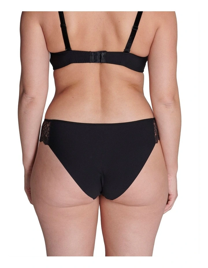 Escale Bikini Brief in Black
