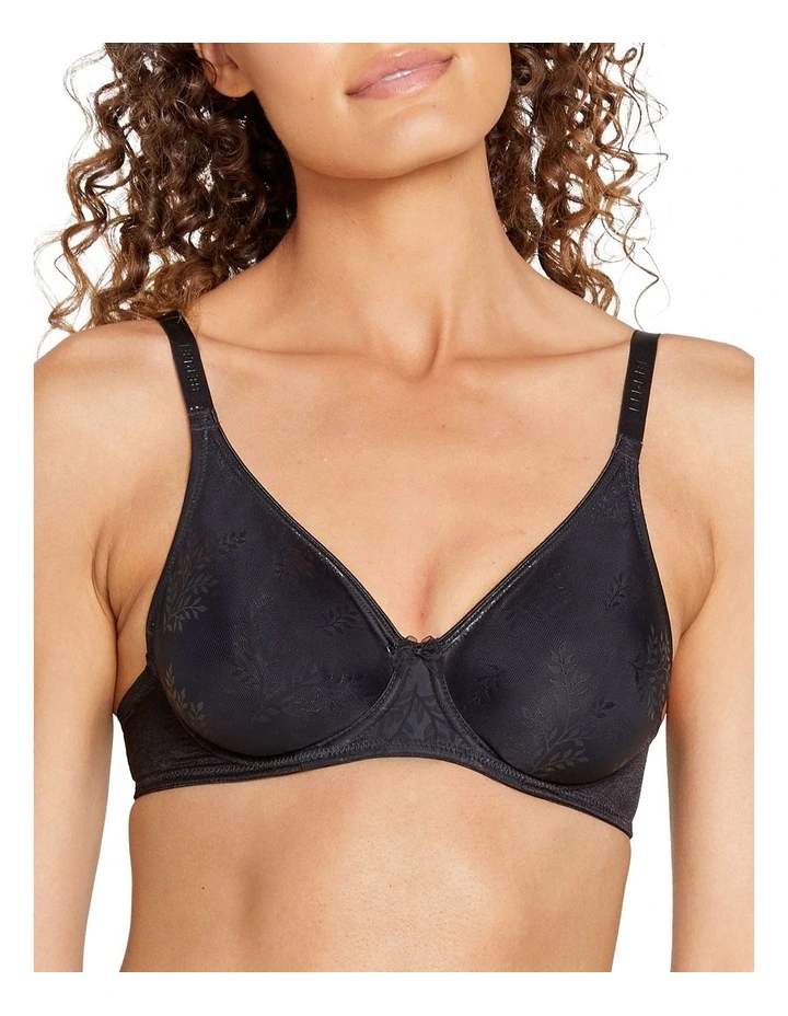Sweater Girl Underwire Bra in Black