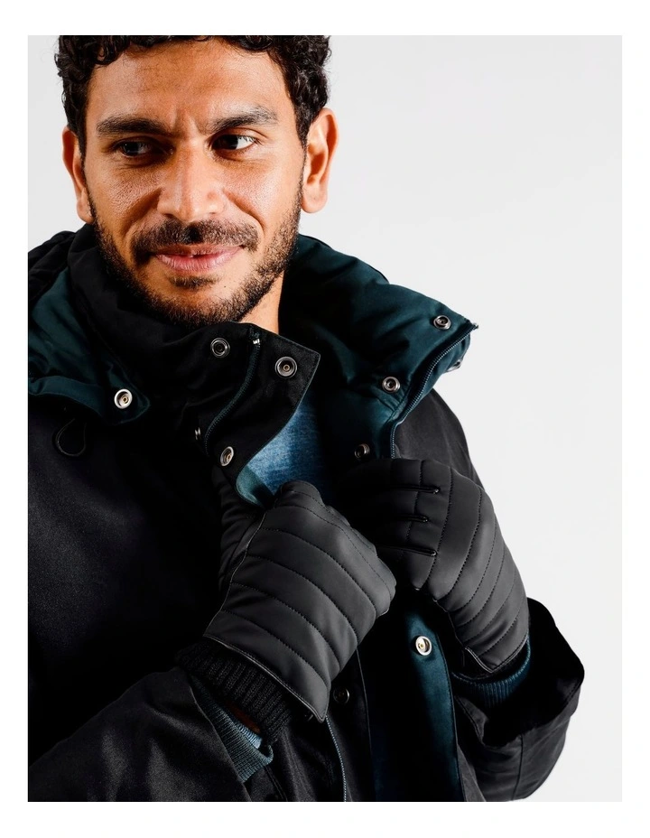 Classic Quilted Glove in Black
