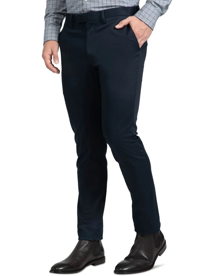 Slim Fit Navy Luca Chino