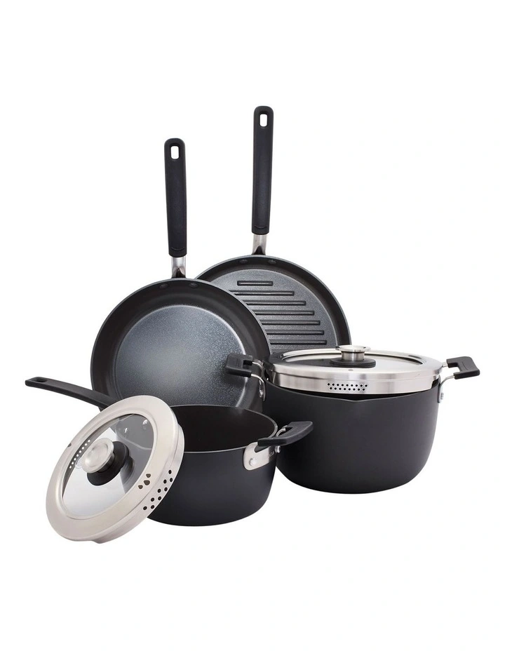 Levels 4 Piece Cookware Set in Black