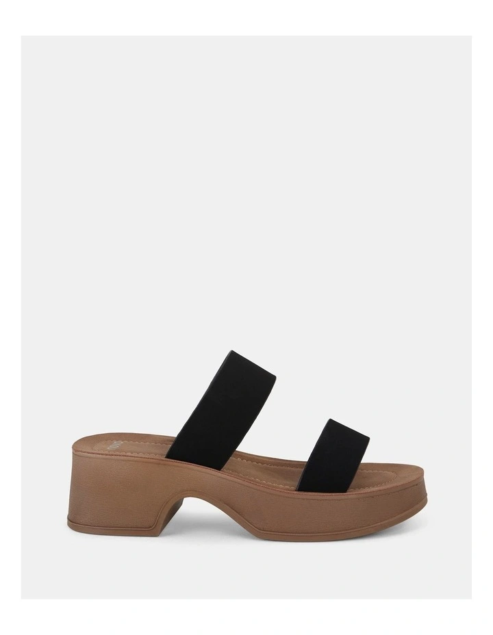 Ugento Sandals in Black