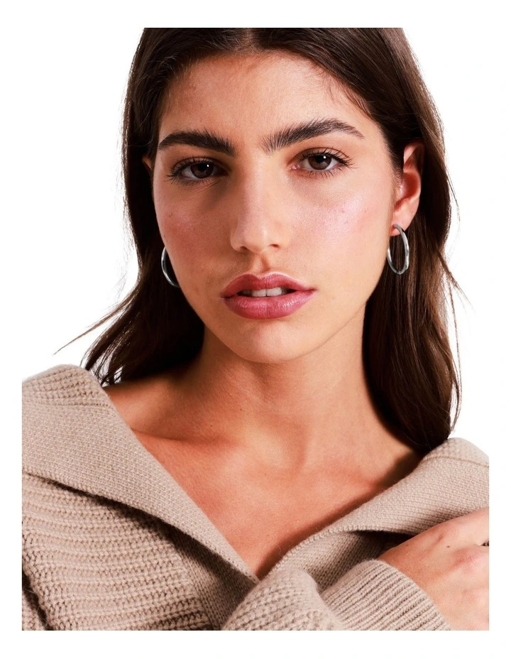Classic Hoop Earring in Silver