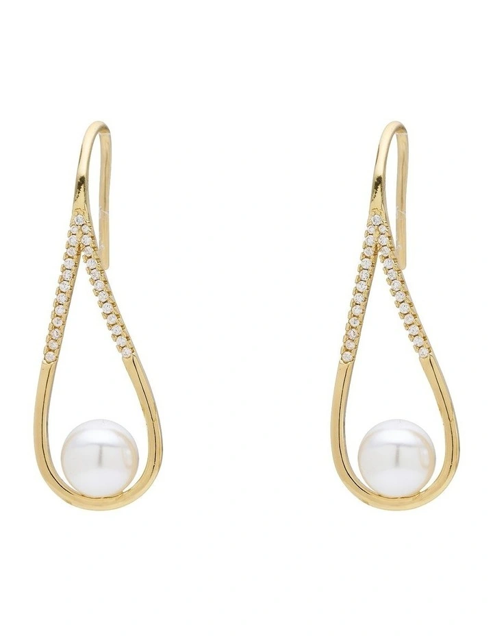 Pearl Balance Hook Earring in Gold