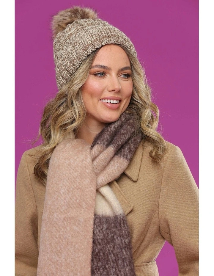 Serena Beanie in Camel Mix