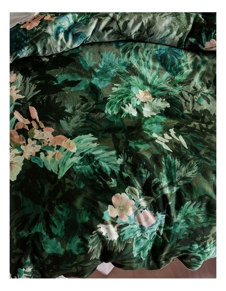 Retreat Quilt Cover Set in Green