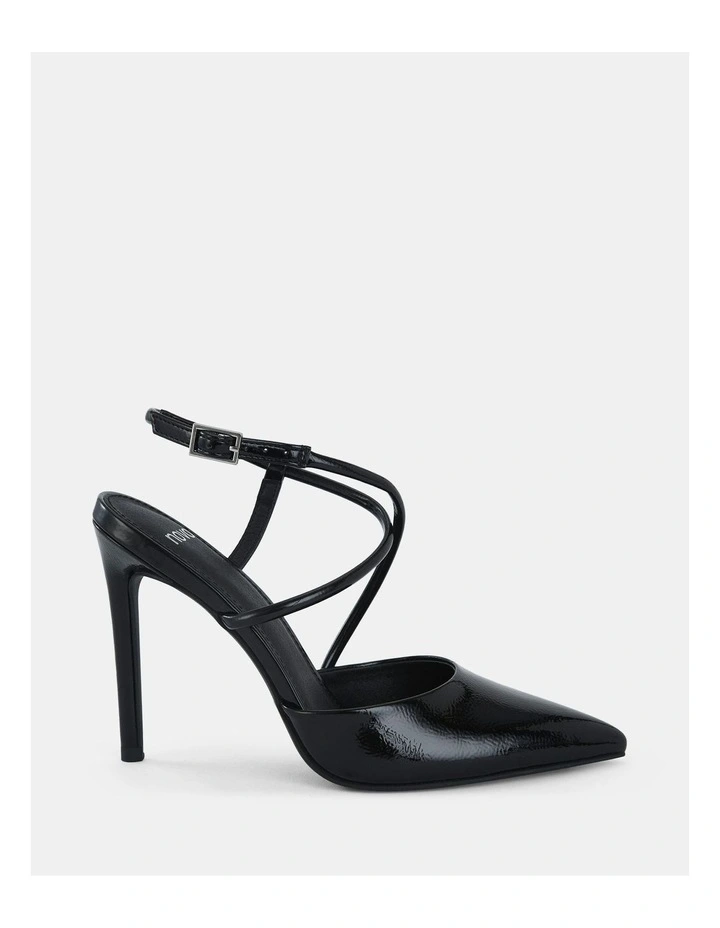 Izano Heels in Black