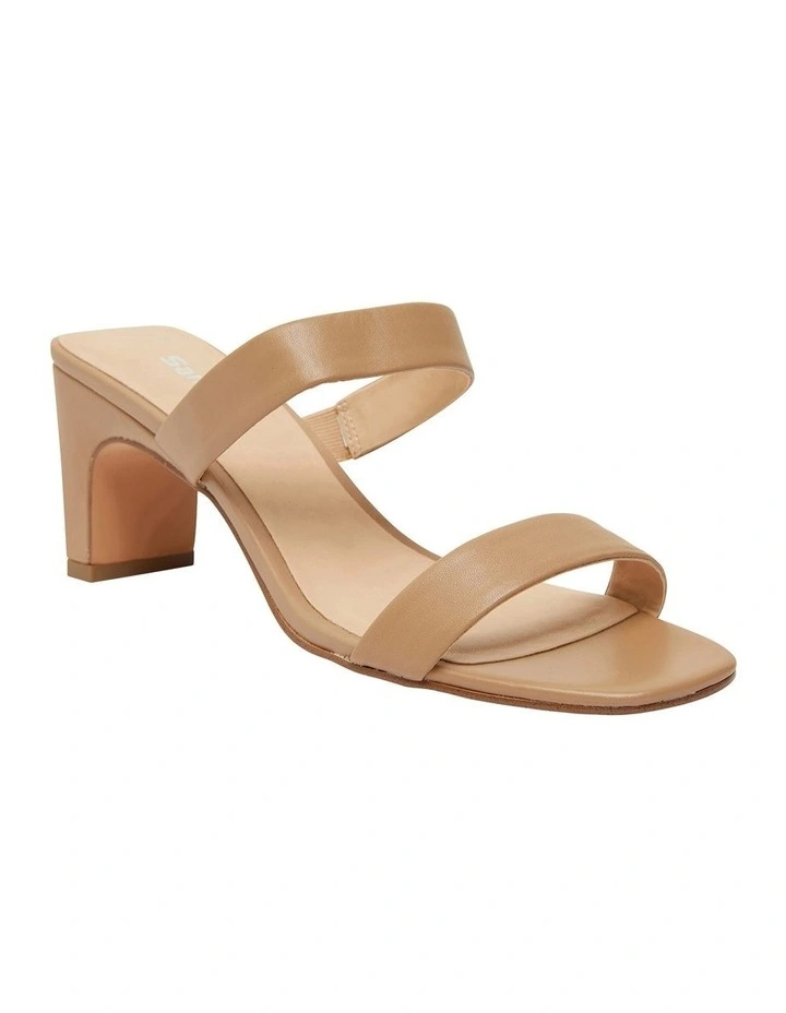 Hepburn Sandals in Camel Leather