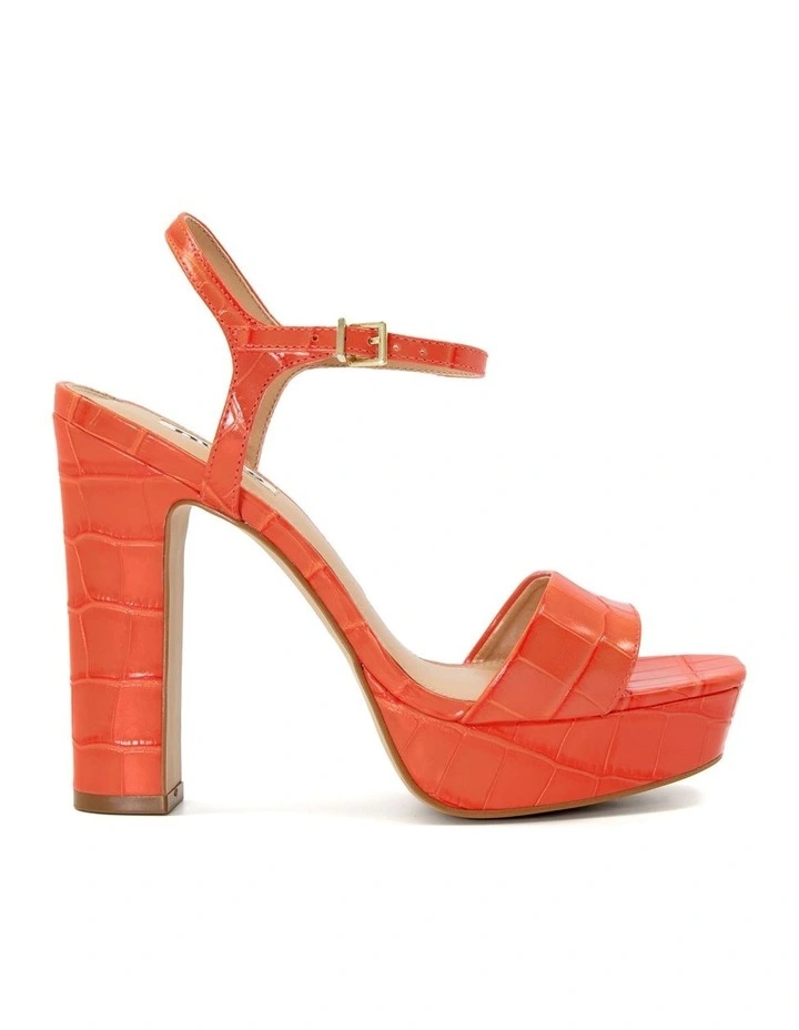 Matche Platform Sandal in Orange