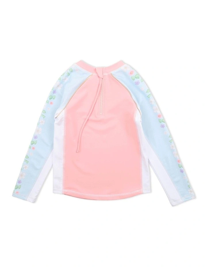 Kelsey Rashie in Multi