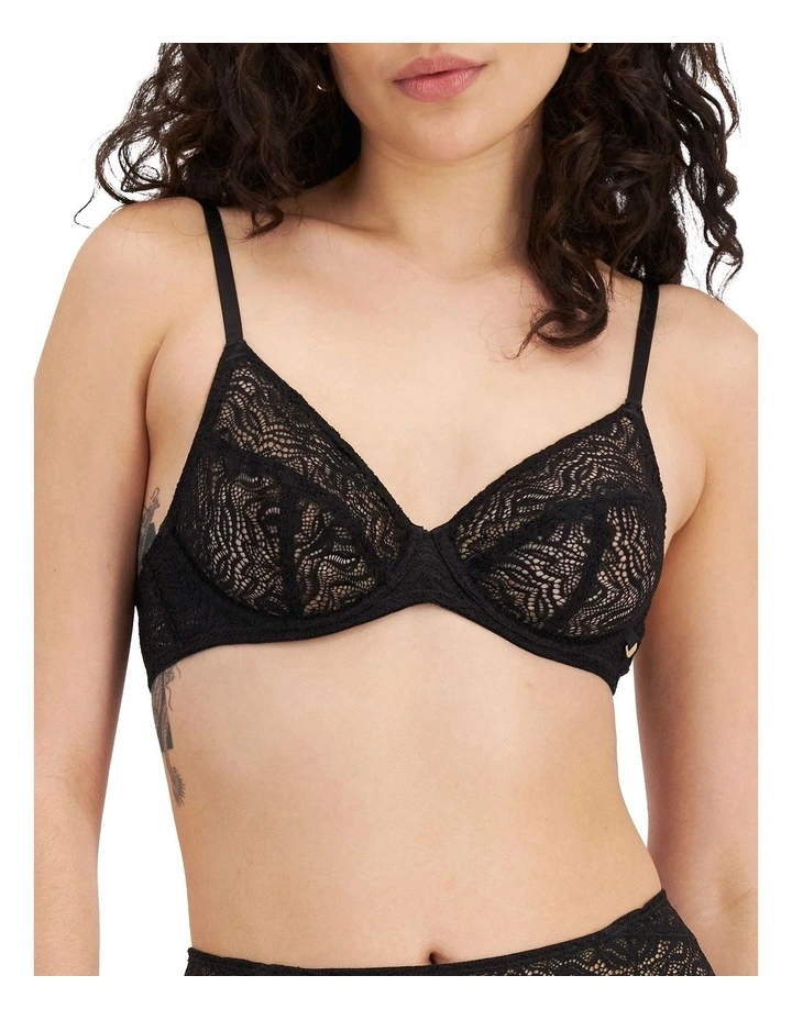 Because Lightweight Bra in Black