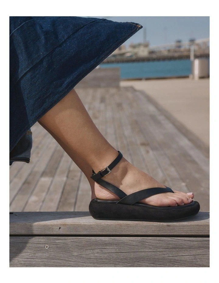 Tahney Sandals in Black