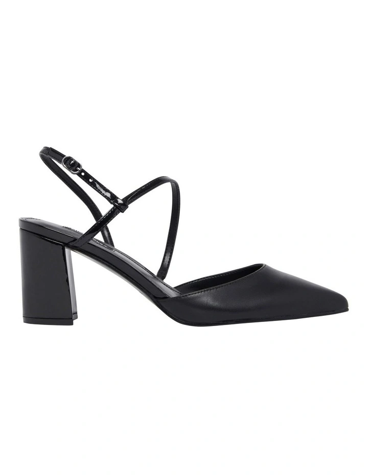 Crees Pump in Black