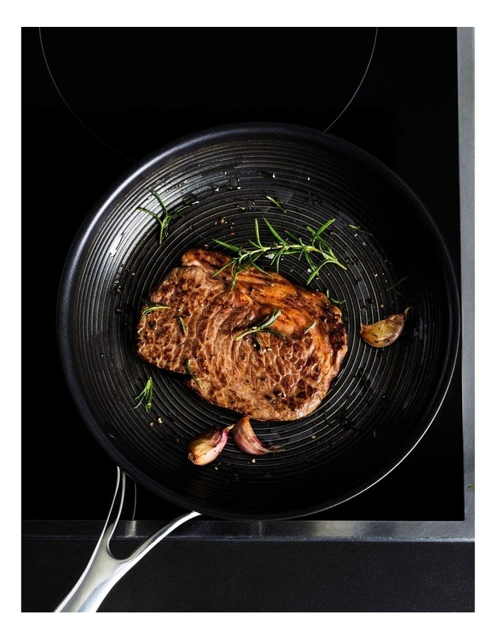 C-Series Nonstick Clad Stainless Steel Induction Frypan 25cm in Silver