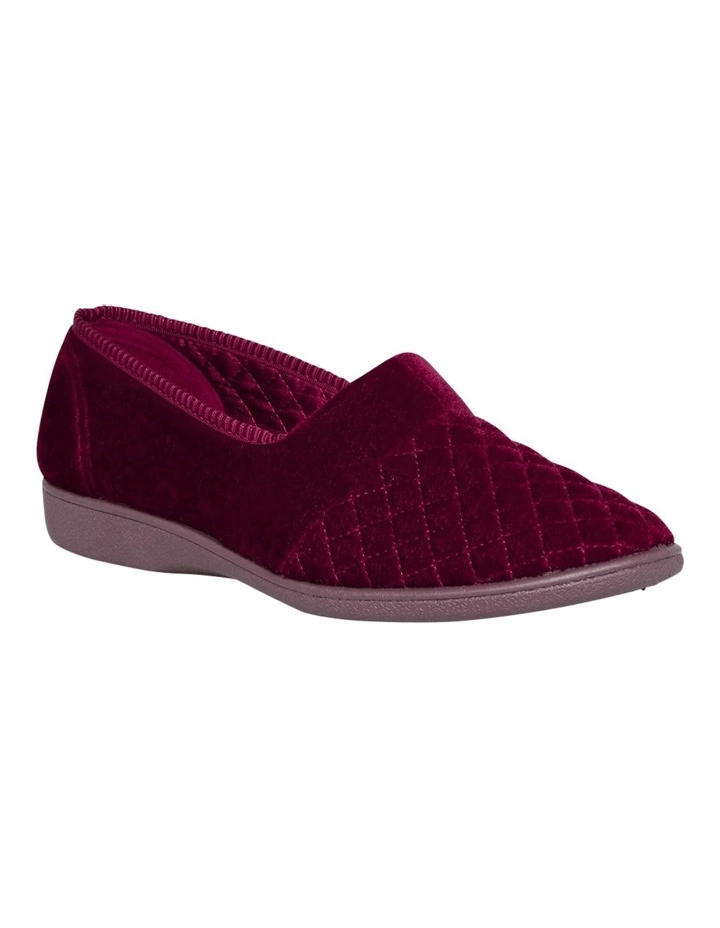 Slip-on Slipper in White