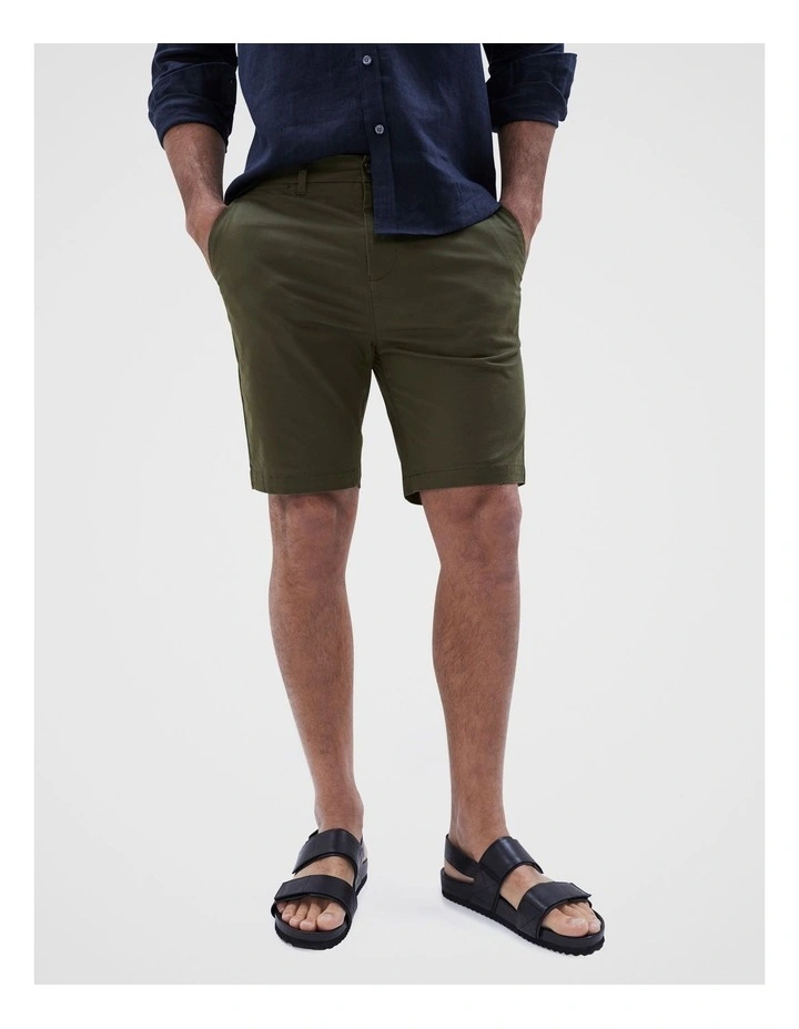 Slim Chino Short in Khaki