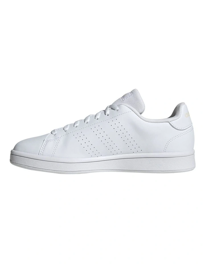 Advantage Base Court Lifestyle Shoes in White