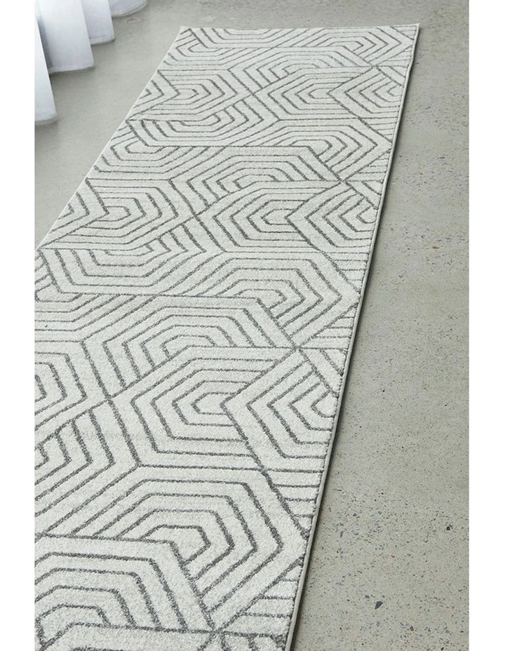 Paradise Esther Runner Rug in Grey