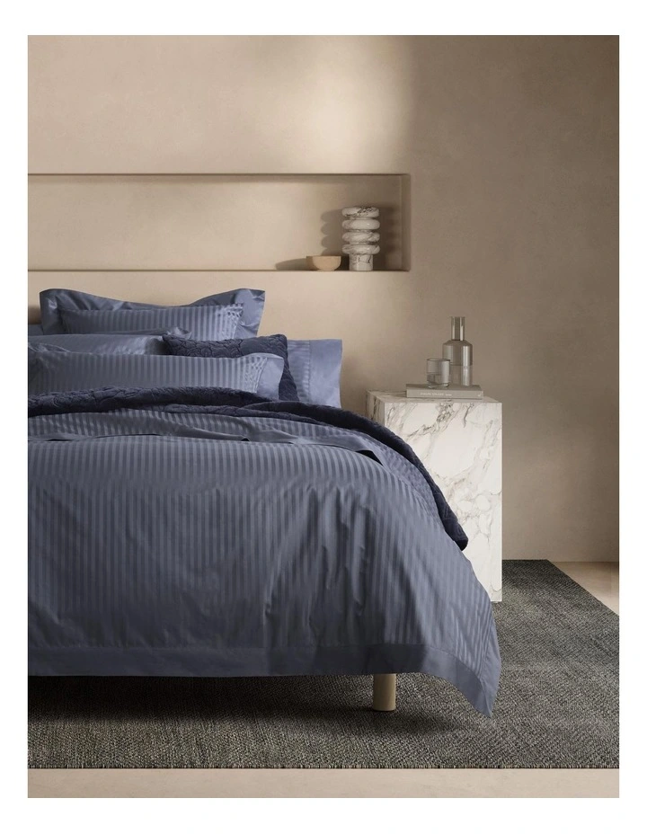 1200TC Millennia Tailored Quilt Cover in Ink