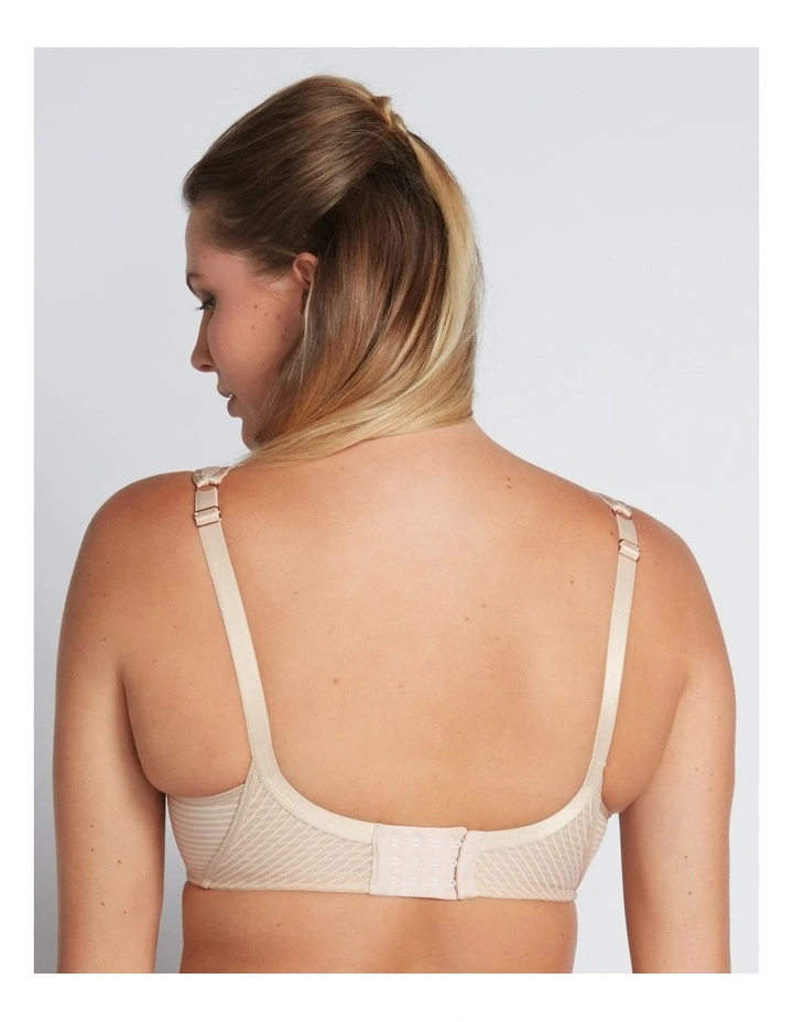 Perfect Lines Contour Bra in Latte