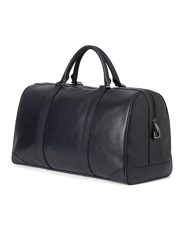 Colin Leather Holdall in Navy