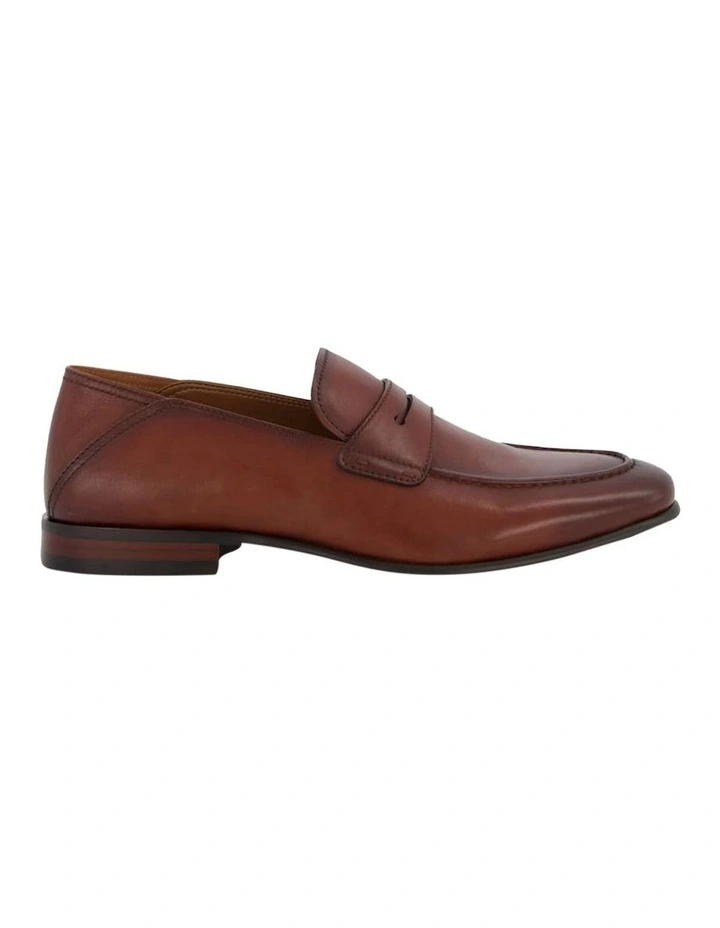 Sync Loafers in Tan
