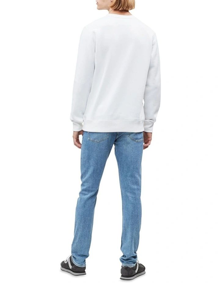 Essential Sweatshirt in White