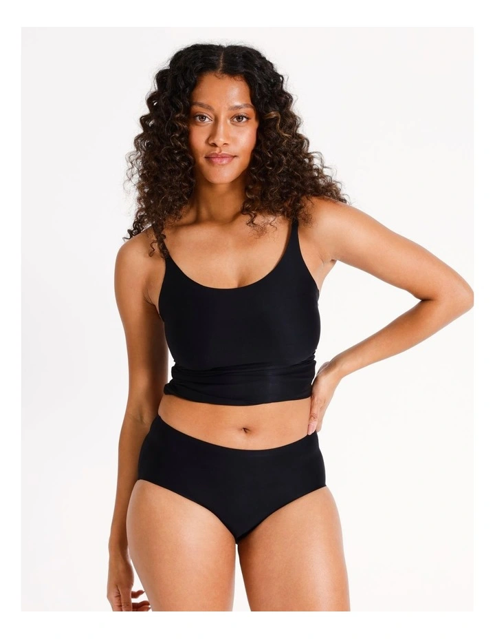 Smooth Boyleg Brief in Beige